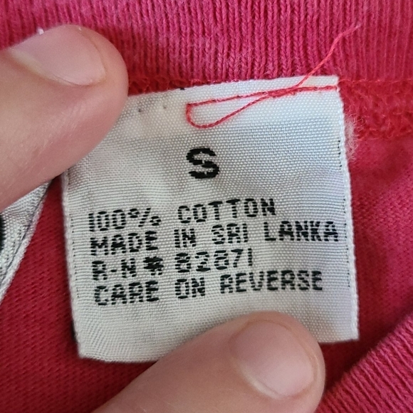 Vintage WB Looney Tunes Sylvester and Tweety Shirt - Picture 7 of 8